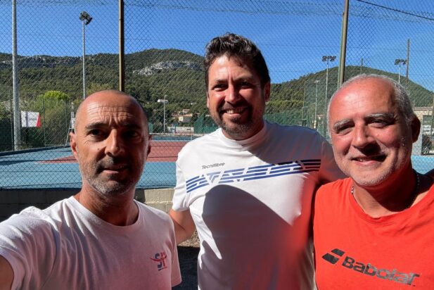 Suite des visites de clubs ce matin au Tennis Club de Saint Savournin !