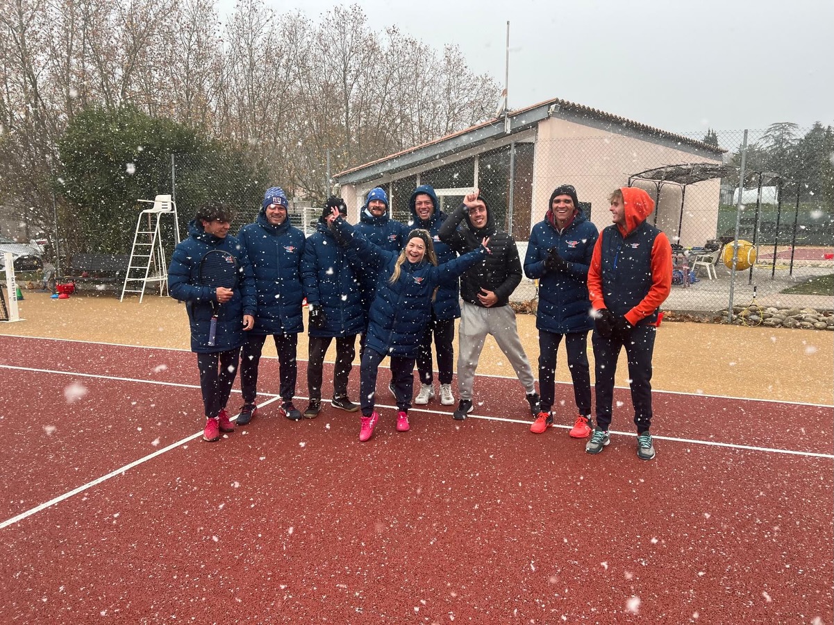 Aujourd’hui, formation à l’enseignement… avec une belle surprise : un peu de neige au rendez-vous !